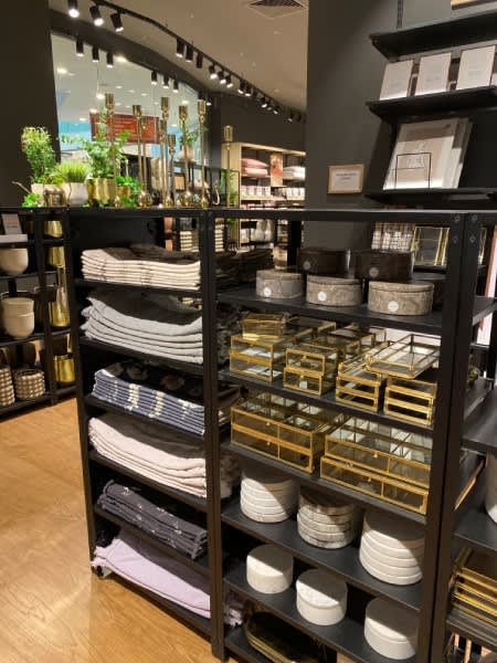 H&M Home At Ambience Mall, Vasant Kunj For Home Decor | So Delhi