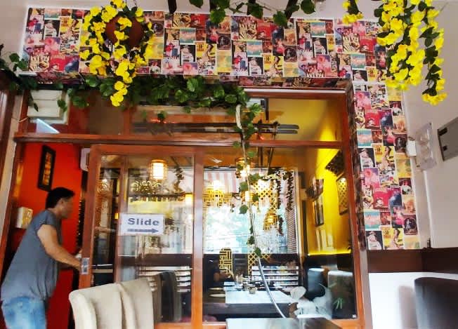 10 Best Cafes In Majnu Ka Tila For Himalayan Food, Delhi | So Delhi