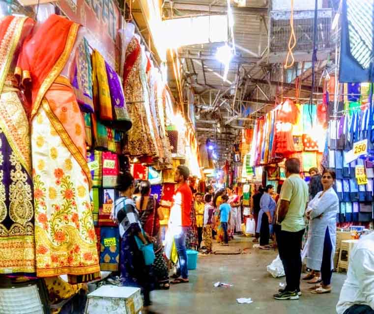 5 Best Flea Markets For Shopping In Mumbai So Mumbai