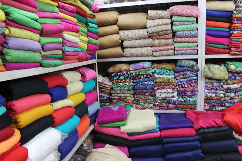 Shanti Mohalla Seelampur, Delhi For Cheap Fabrics | So Delhi