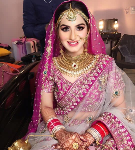 Best Bridal Makeup Artist in Delhi