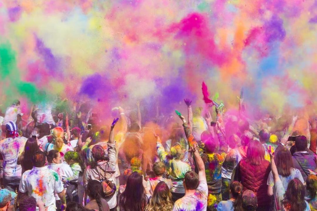 9 Best Holi Parties To Attend In Delhi NCR 2023 So Delhi