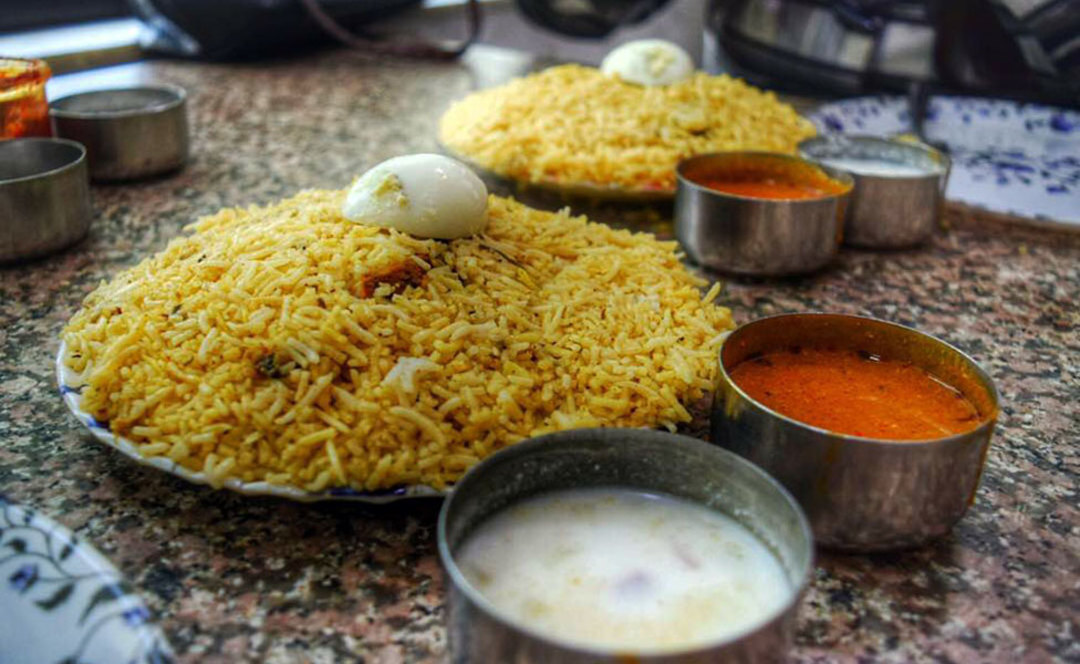 Devour Dum Biryani This Sunday Andhra Bhawan So Delhi