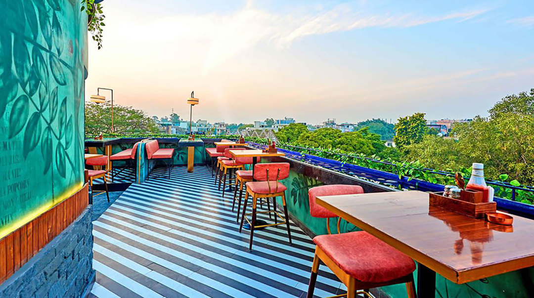 It’s Raining 1 + 1 On IMFL Drinks Antidot So Delhi