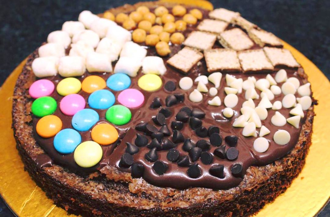 Icing Cake for pizza lover Home Delivery service available in jabalpur order  now and get your favourite cake deliver to your door step Give… | Instagram