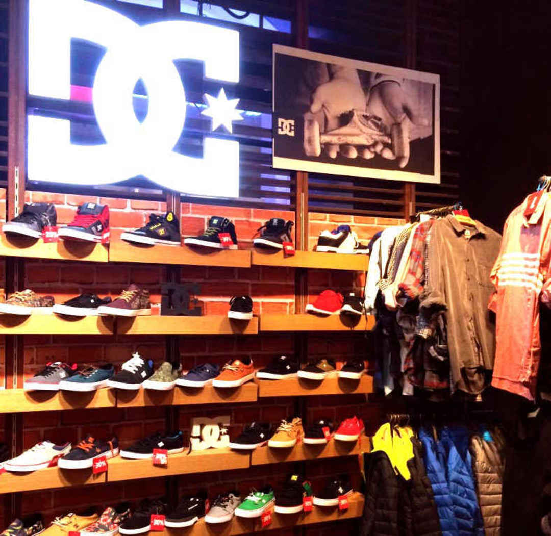 dc shoes showroom near me