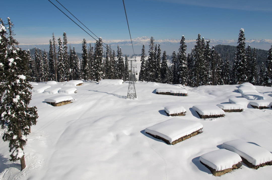 All About The Gulmarg Gondola Ride in Kashmir So Srinagar