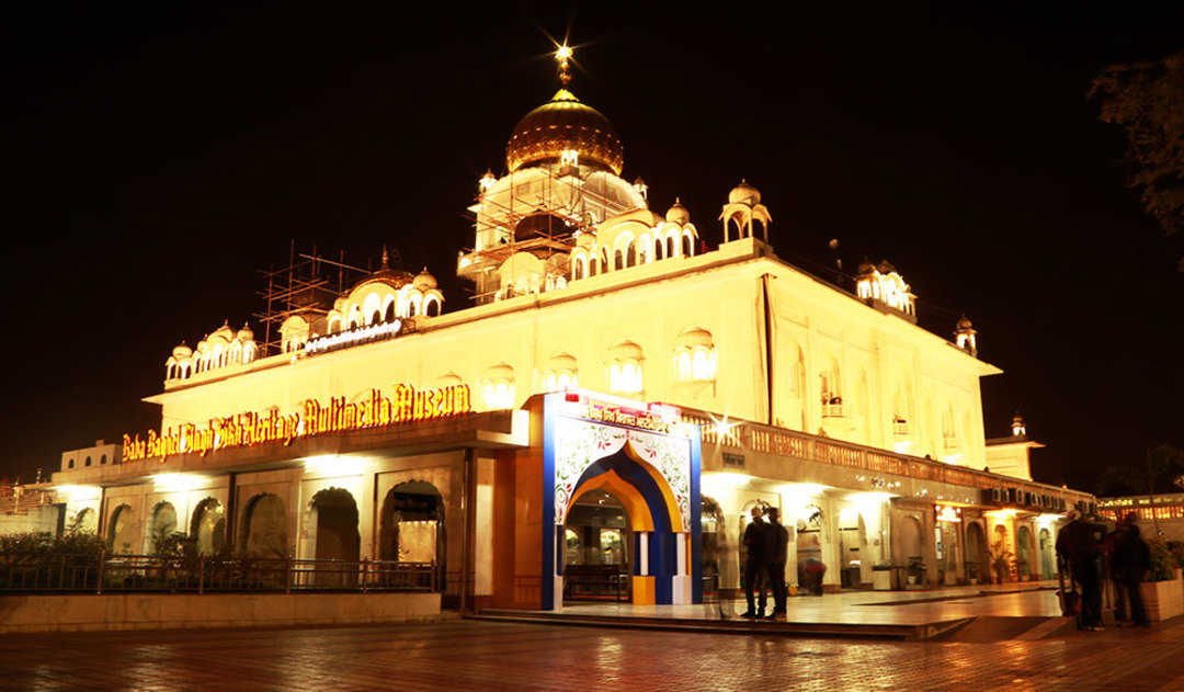 places to visit in delhi in midnight