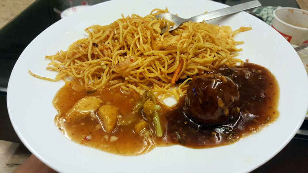 Food Review of Noodle Bowl in Dwarka So Delhi