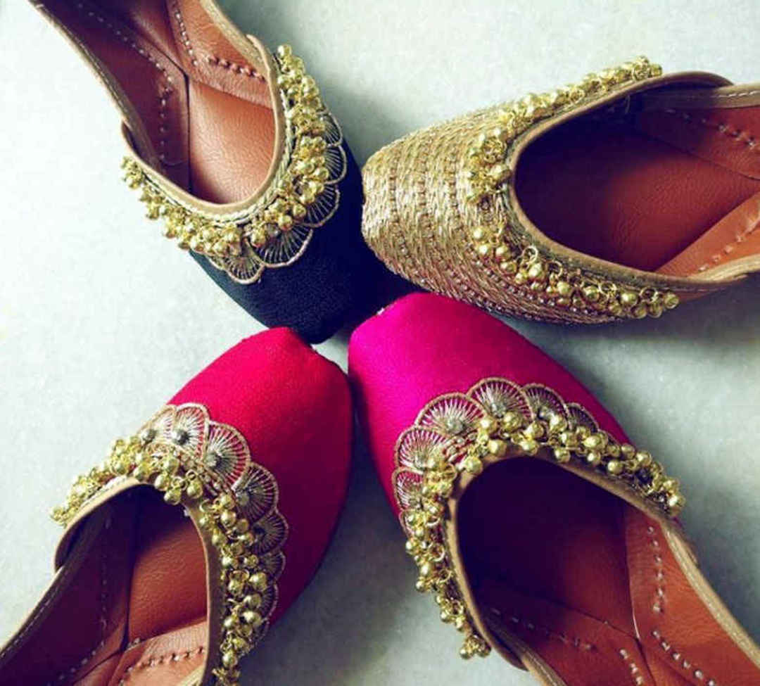 Grab Gorgeous Juttis From Jutti Express | So Delhi