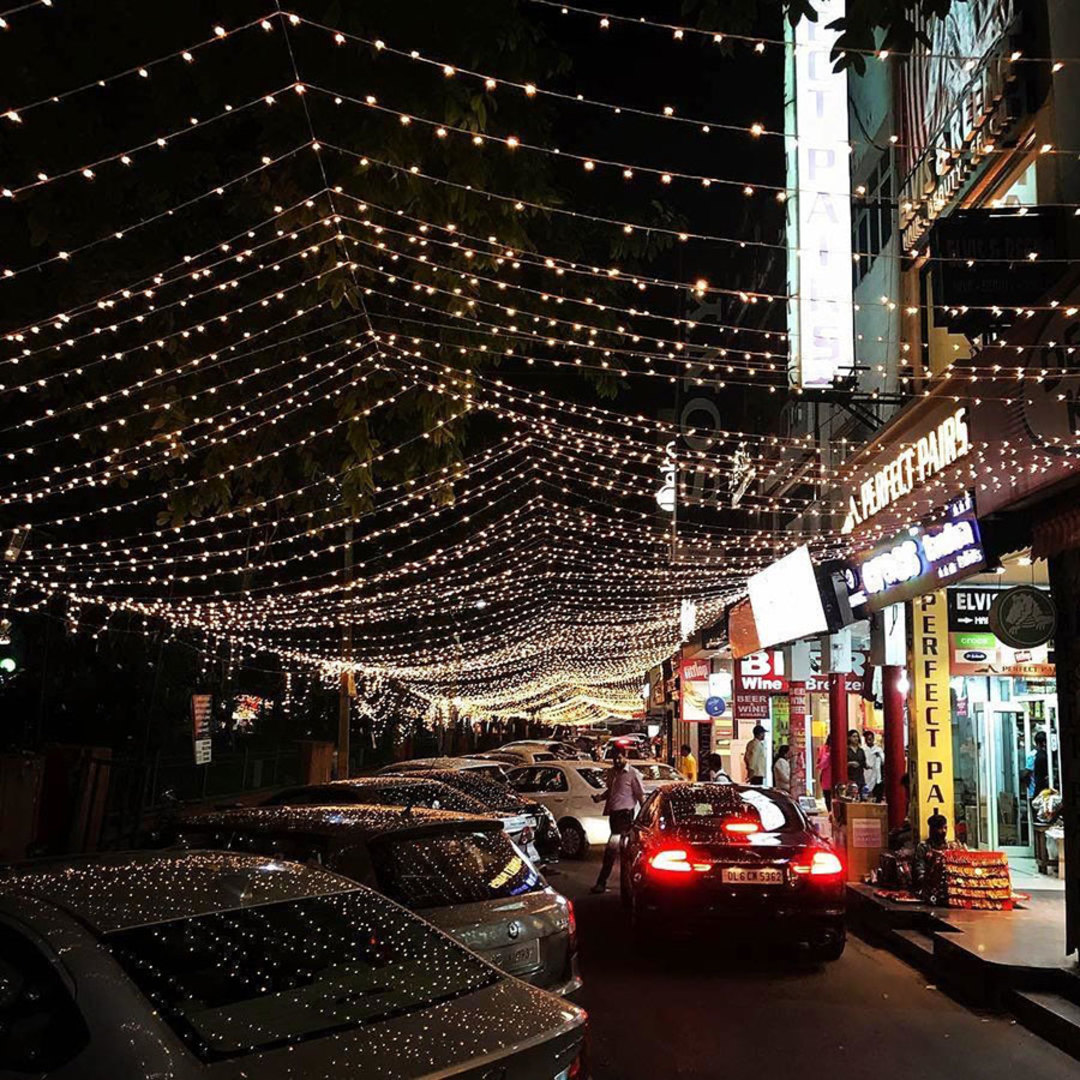 All Delhi Markets Are Decked Up In Fairy Lights! | So Delhi