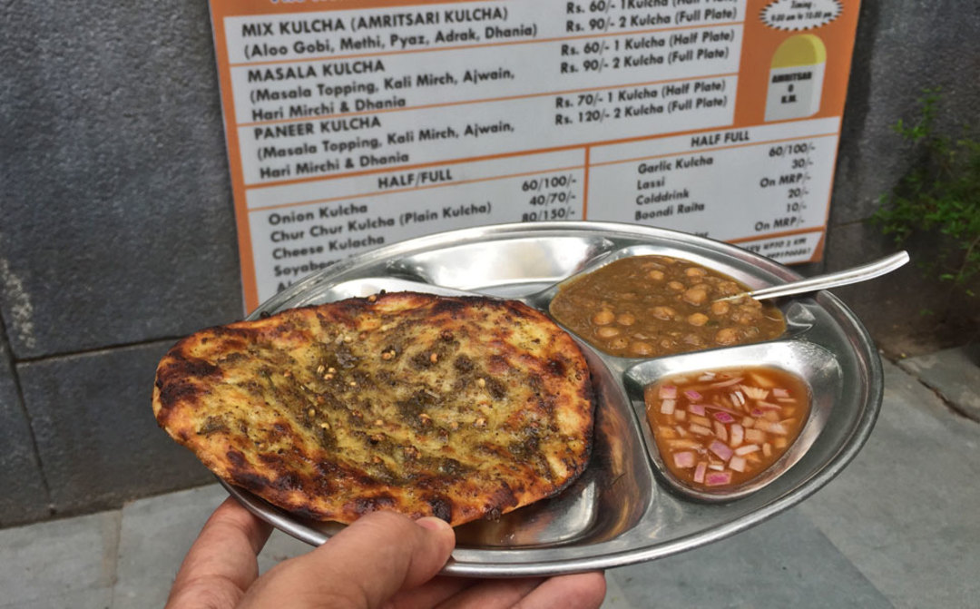 Kulcha Junction Behind Bangla Sahib Gurudwara, Delhi So Delhi
