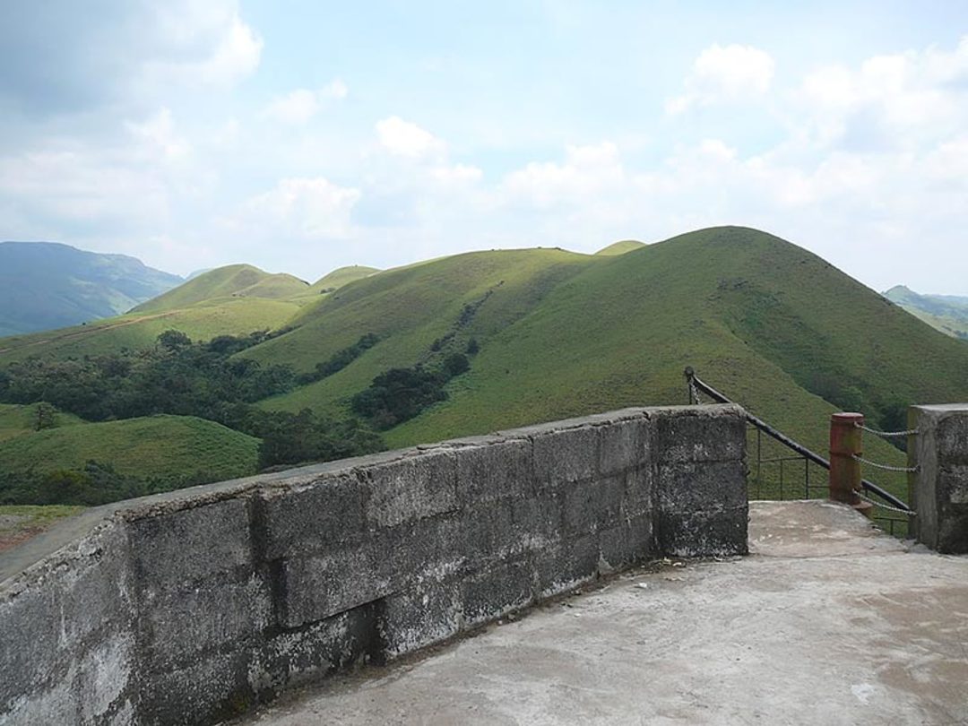 6 Reasons Why Is Called Scotland Of India So