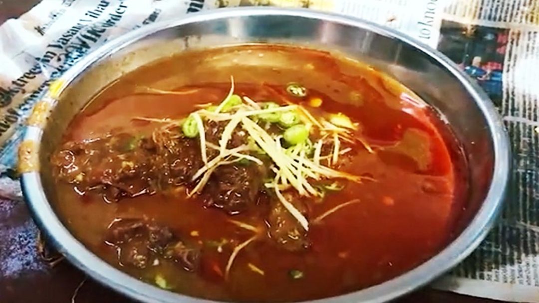 Nihari Near Me Delivery 2026.Haji Shabrati Nihari Near Jama Masjid, Old Delhi For Nihari | So Delhi