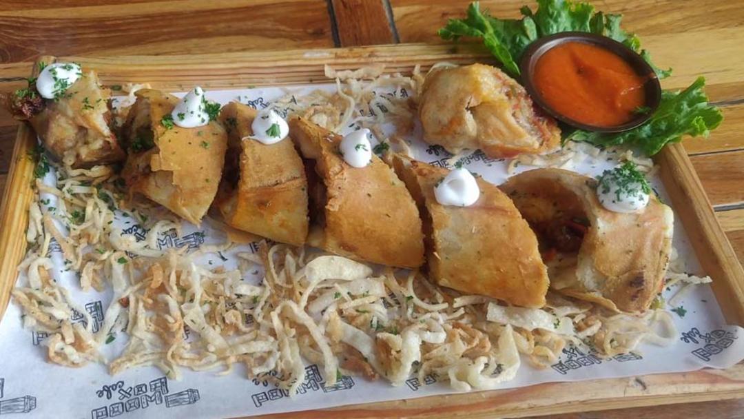 Woodbox Cafe In Indirapuram For Spring Rolls So Delhi