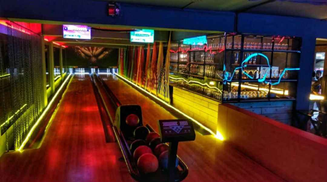 Check Out X Pins Down In Rajouri Garden So Delhi