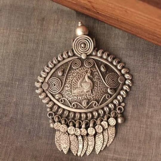 Best Homegrown Brands For Silver Jewellery So Delhi
