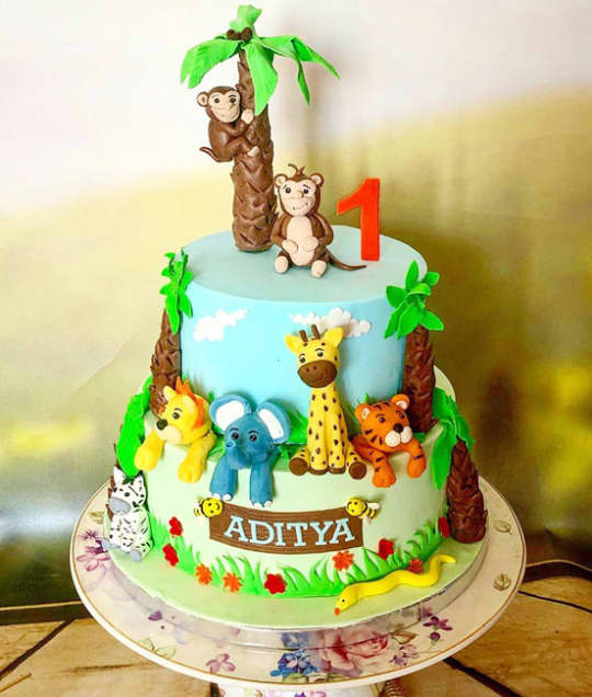 Order customised photo cakes in Gurgaon | Gurgaon Bakers