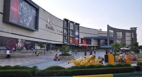 9 Best Malls In Delhi For All You Shopaholics