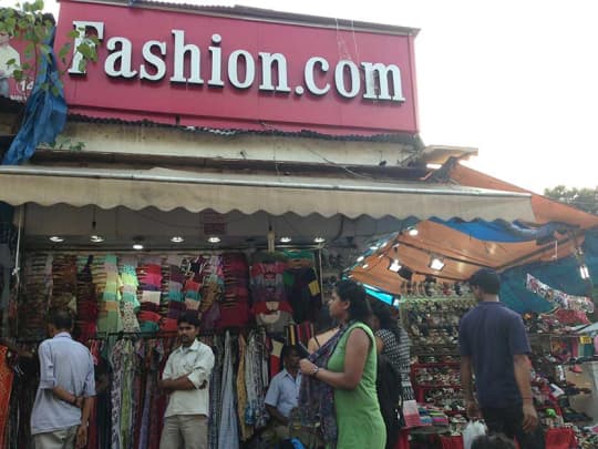 stilettos in sarojini nagar