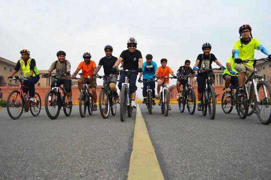 Top 10 Cycling Clubs In Delhi For Bikers So Delhi