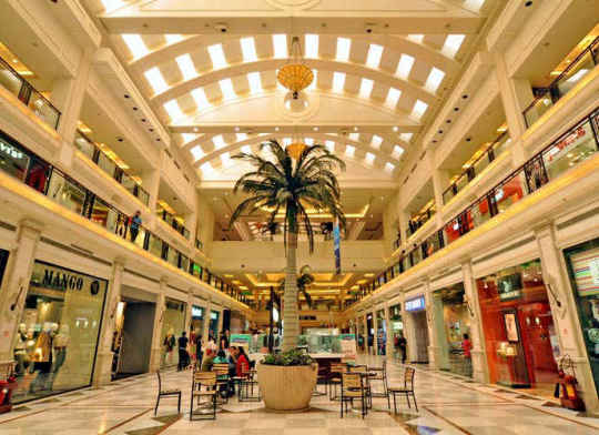 File:DLF Promenade Mall.JPG - Wikipedia