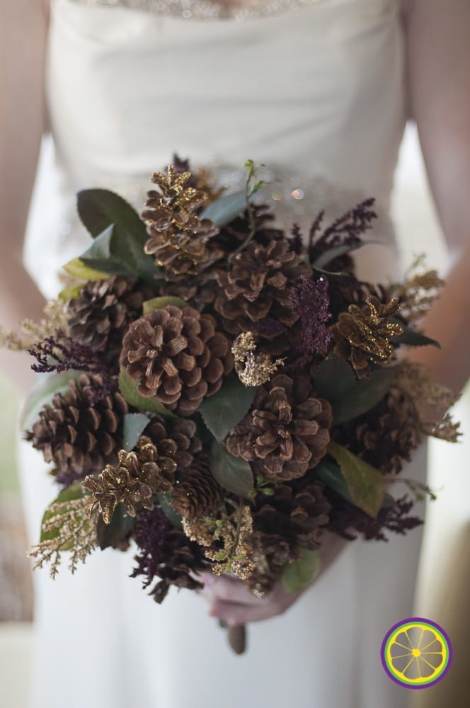 Pinecone DIY bouquet