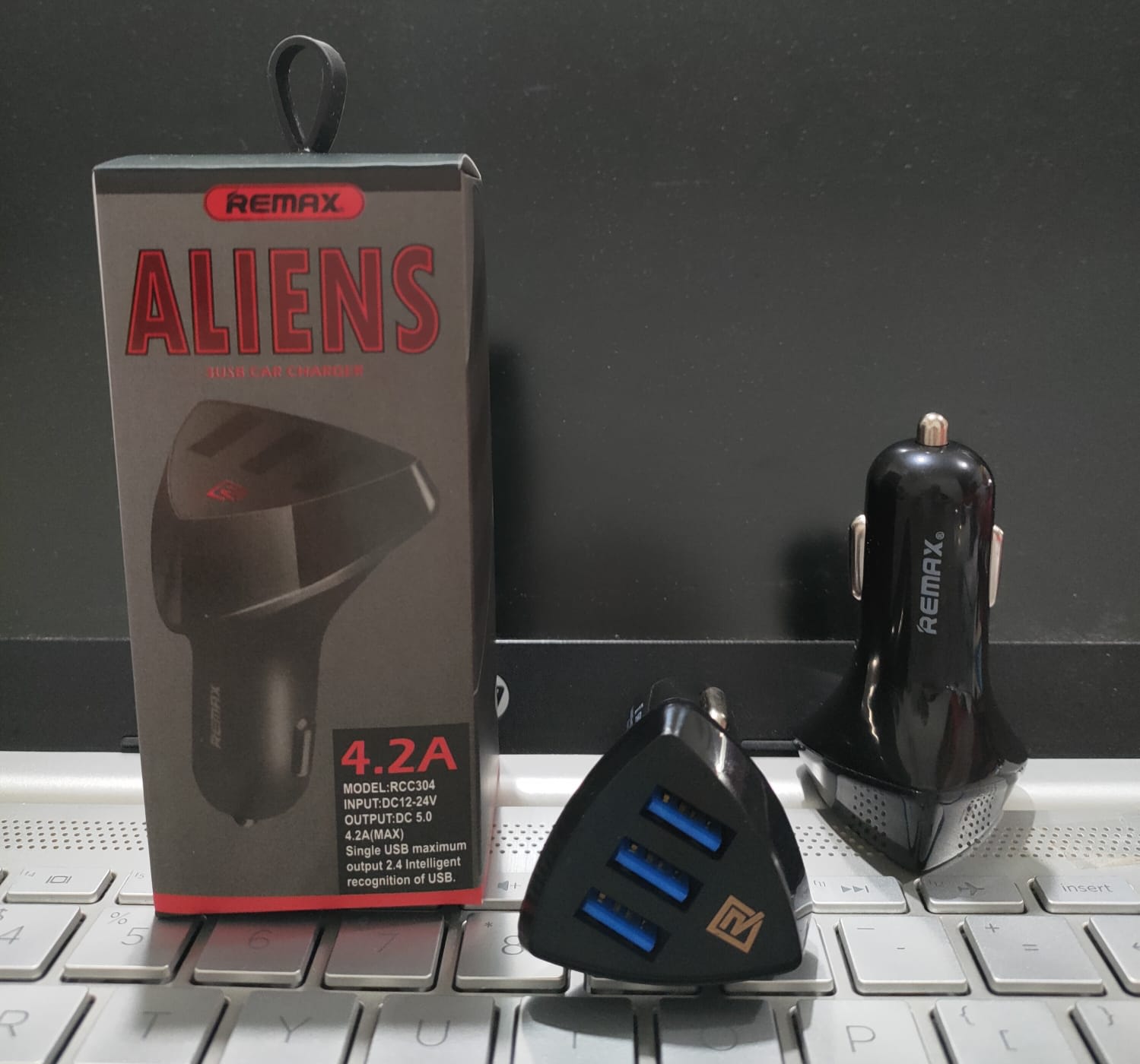 SAVER REMAX ALIENS 3 USB | 4.2A