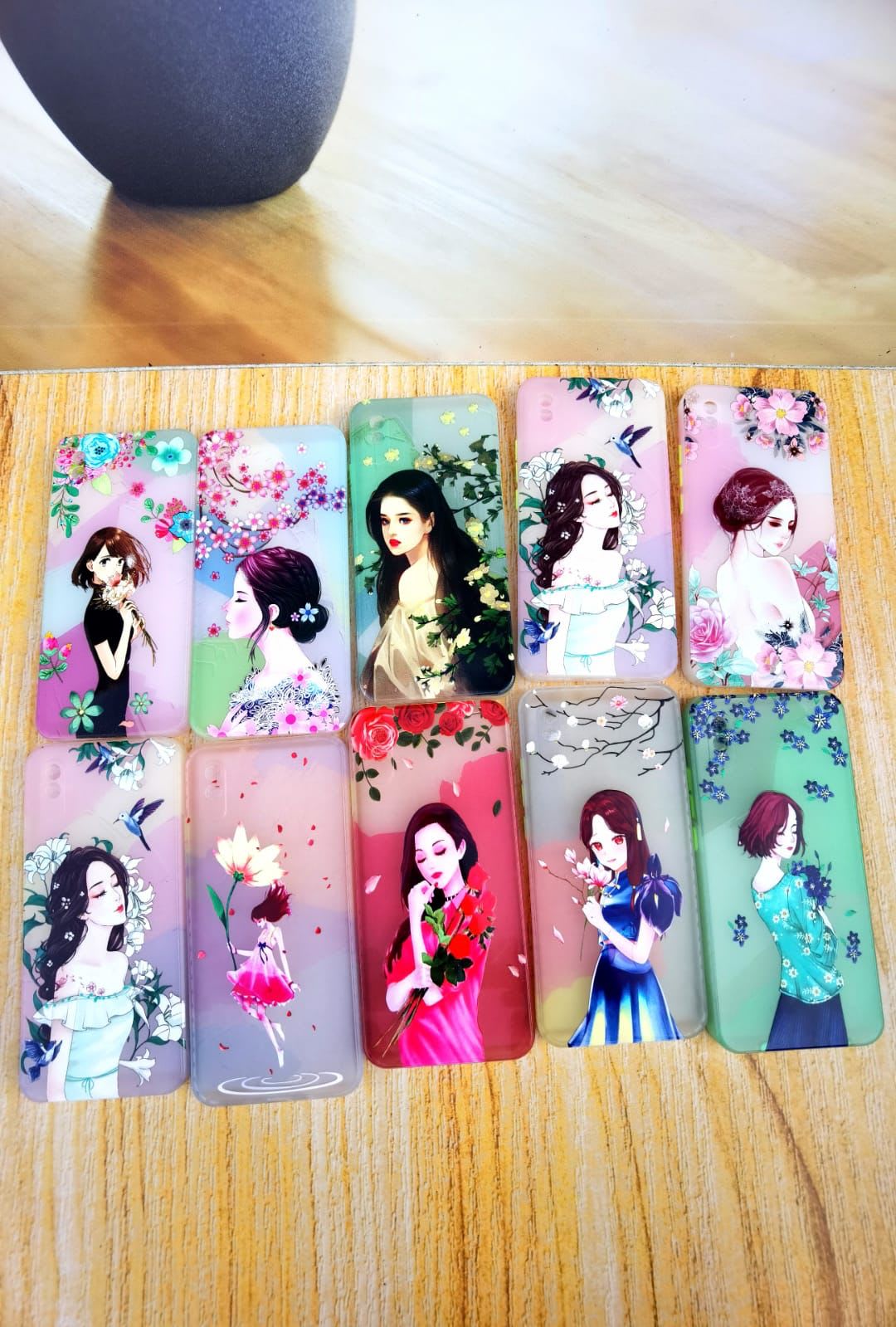 SOFTCASE LUXURY MOTIF GIRLY + PC