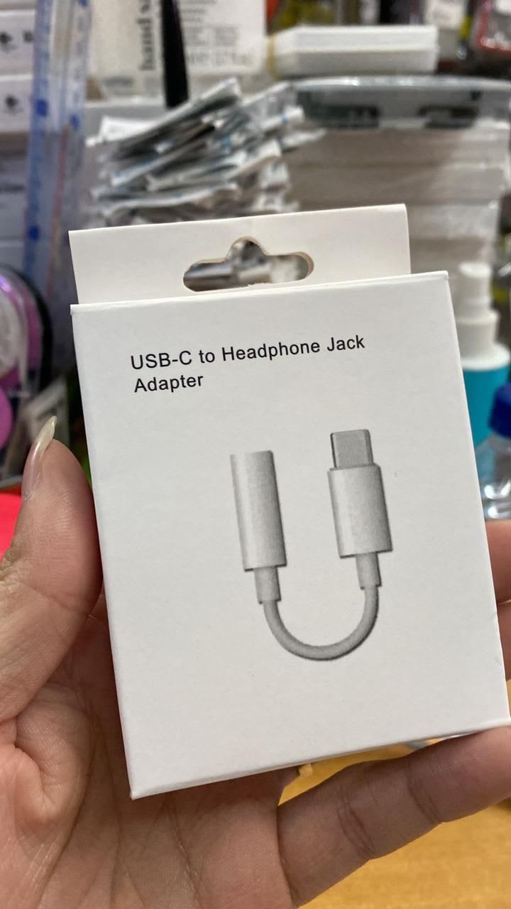 LIGHTNING ADAPTER USB C