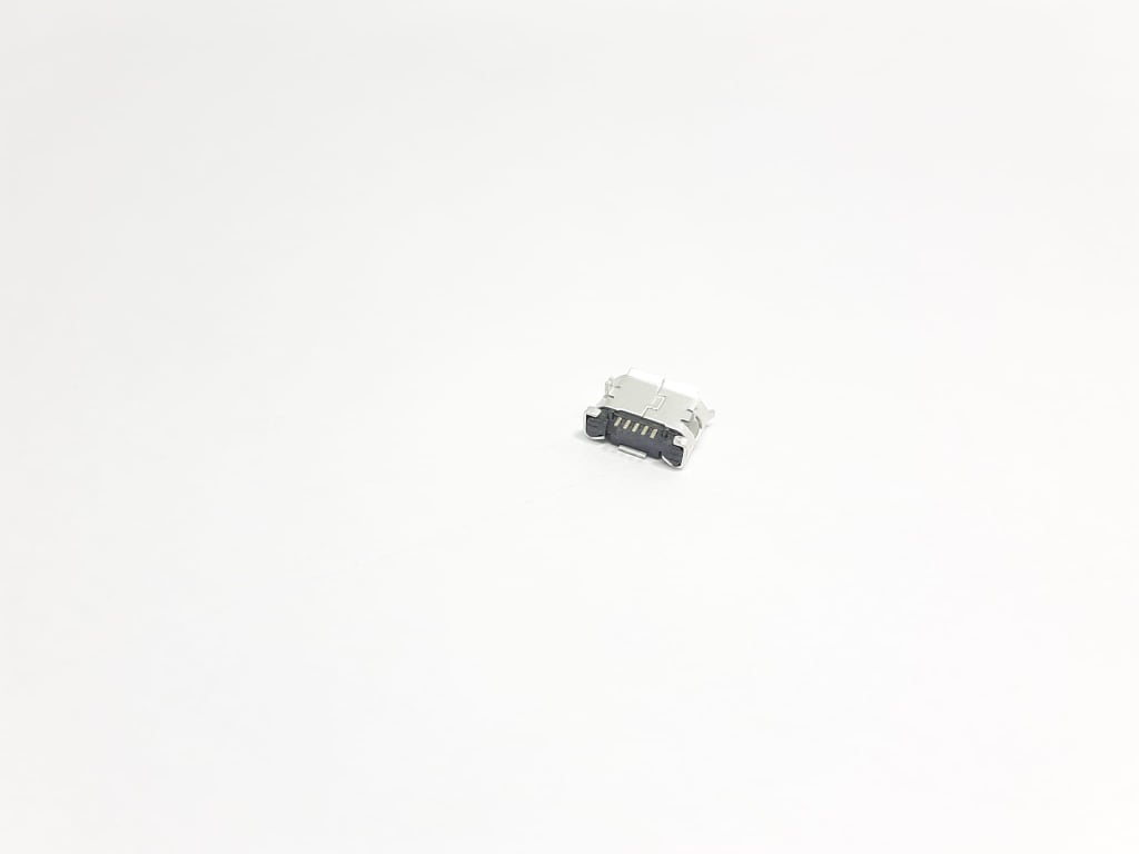 CONNECTOR T/C CINA 5 PIN (HD2) I9500/TABLET di qeong.com