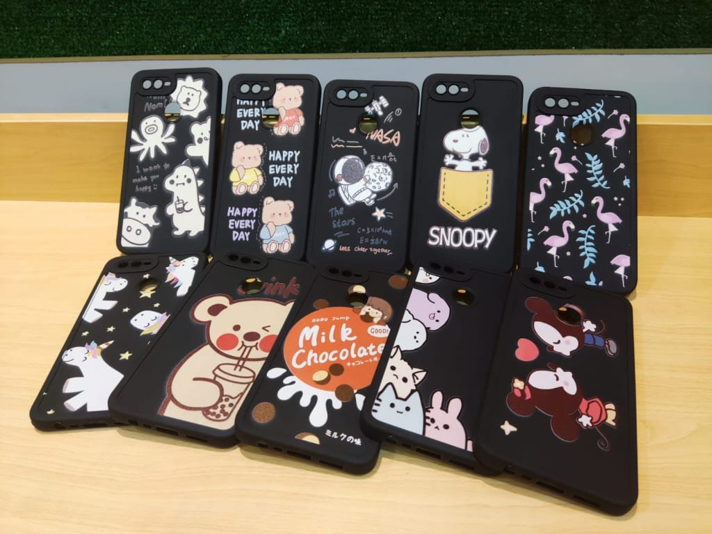 PREMIUM BLACK CASE PROTECT CAMER CHILL TOONS di qeong.com