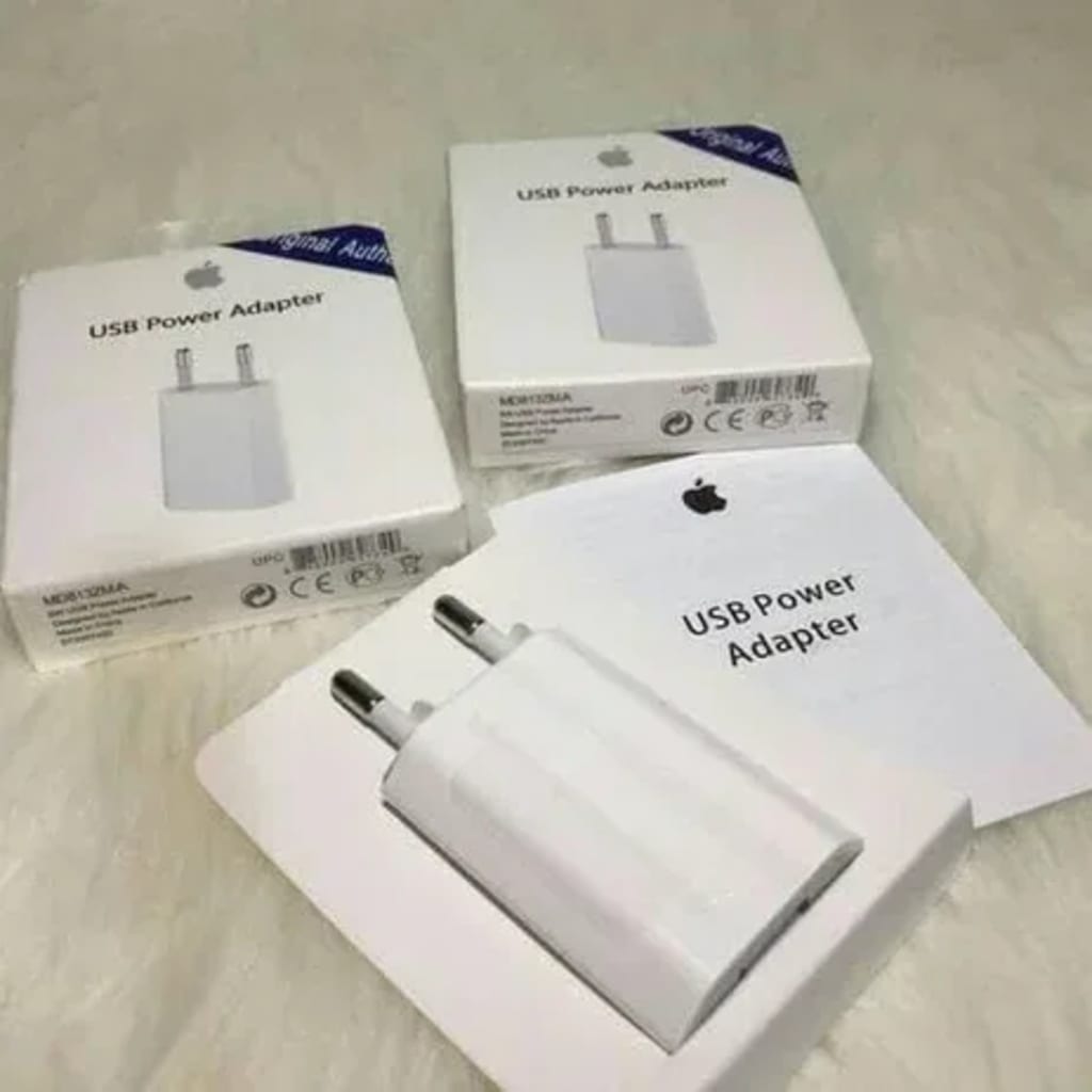 BATOK CHARGER IPHONE   4G / 5G / 6G Original 100%. Packing di qeong.com