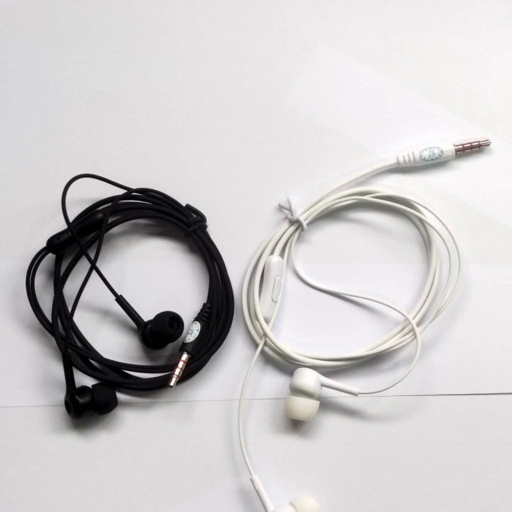 Hf Headset Realme Buds2 R-96 in-ear Stereo Earphones Sound Pure Bass di qeong.com