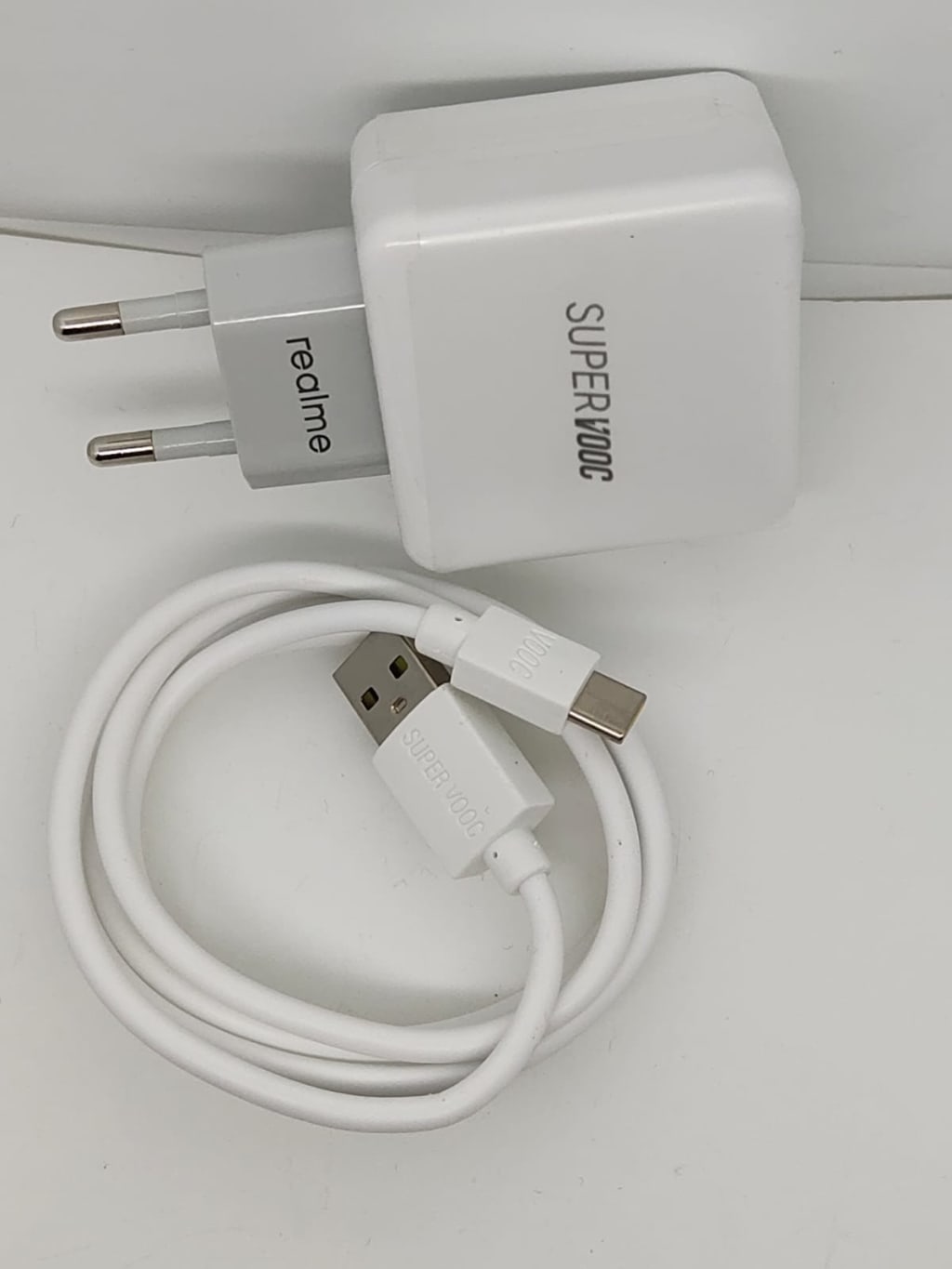 Travel Charger Realme20W/4.0A SuperVooc Fast Charging USB Cable Type-C di qeong.com