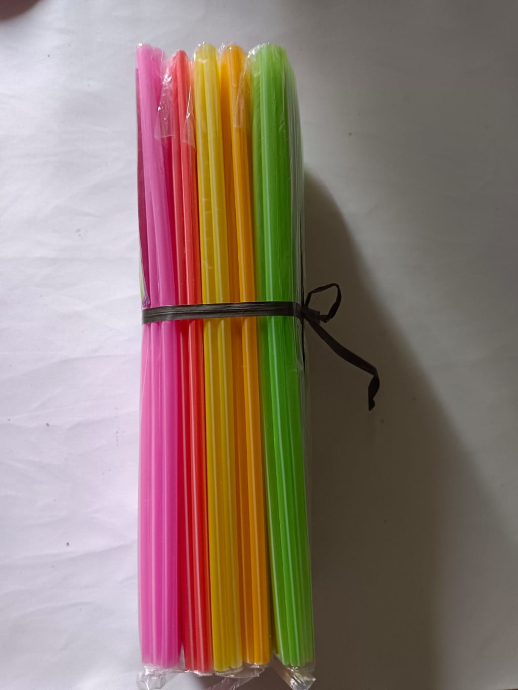 Sedotan Plastik Salur di qeong.com Sedotan Plastik Salur di qeong.com