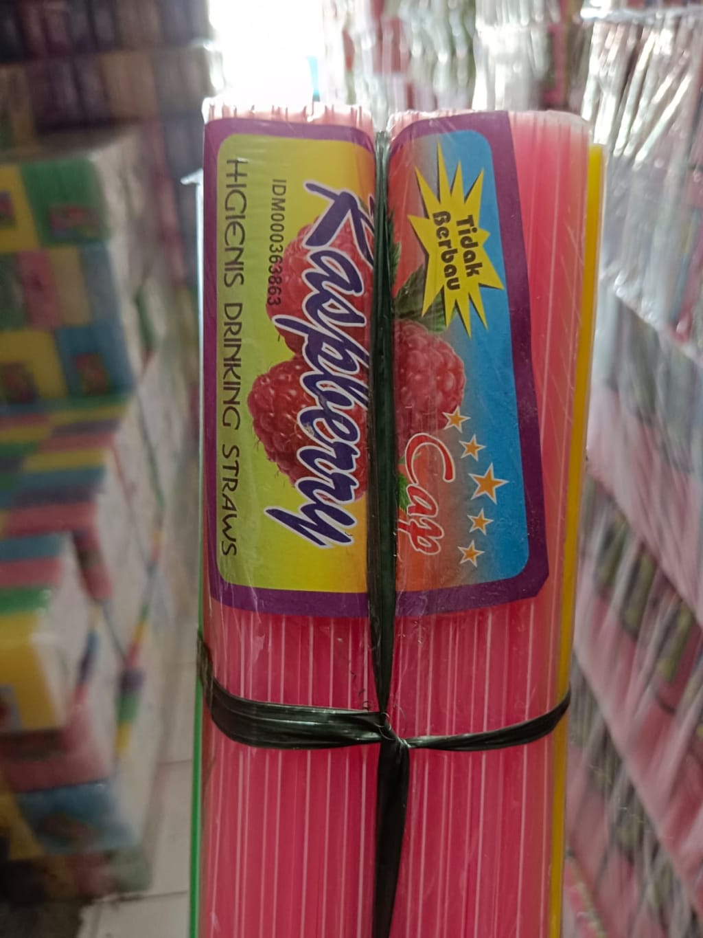 Sedotan Plastik Salur di qeong.com Sedotan Plastik Salur di qeong.com