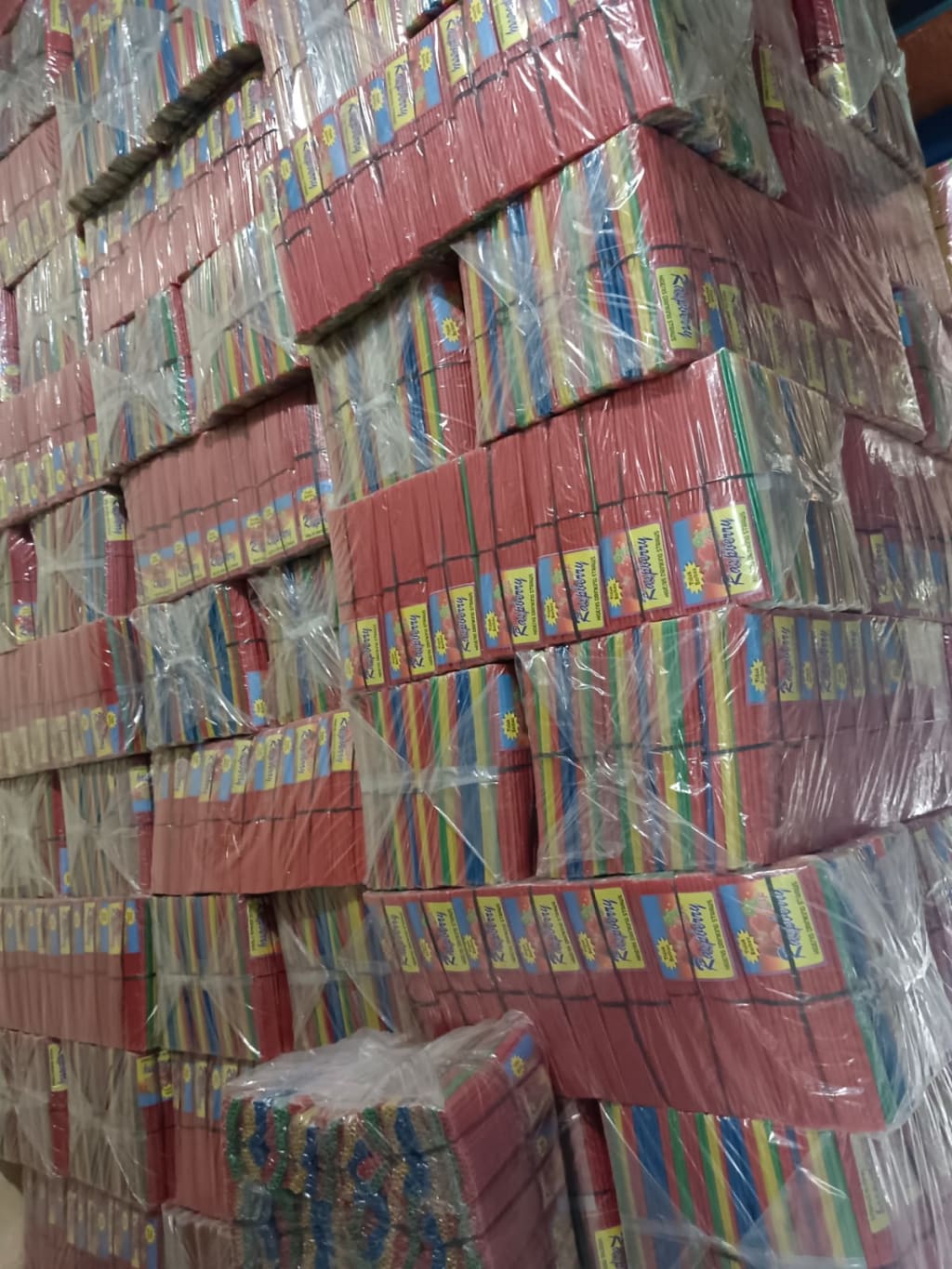 Sedotan RaspBerry murah di qeong.com Sedotan RaspBerry murah di qeong.com