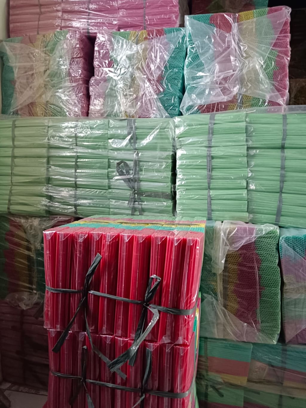 Sedotan Kiloan Kombinasi 588 di qeong.com Sedotan Kiloan Kombinasi 588 di qeong.com