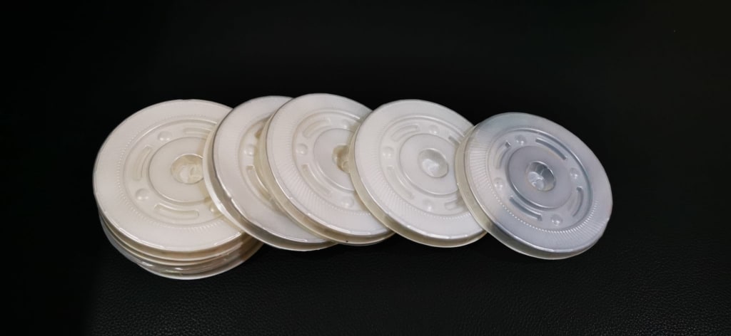 Tutup datar butek / tutup cembung bening /Tutup 22 OZ di qeong.com Tutup datar butek / tutup cembung bening /Tutup 22 OZ di qeong.com