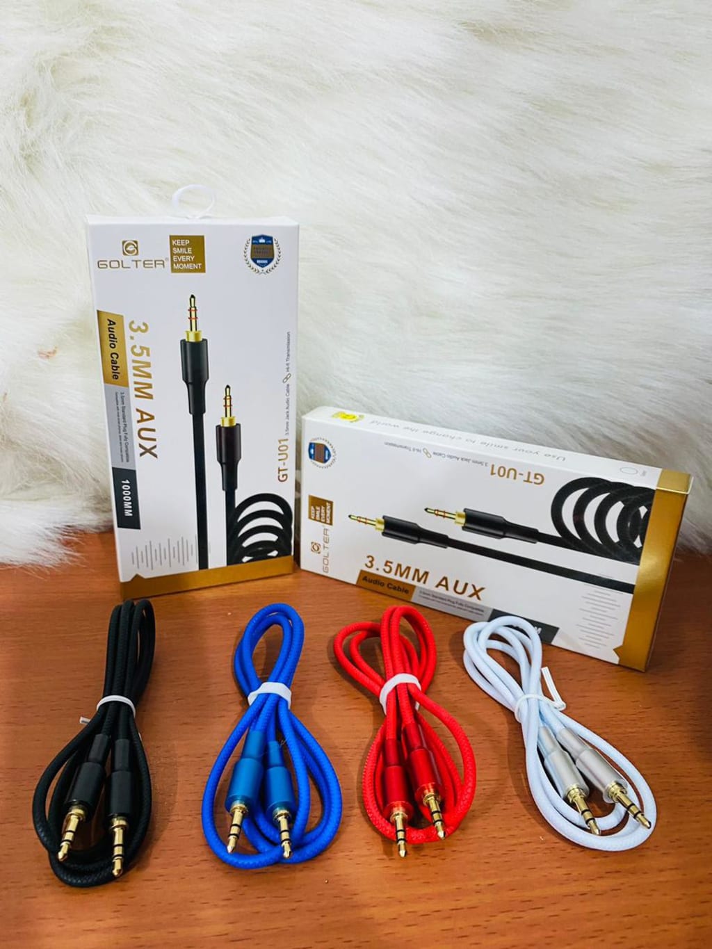 KABEL AUDIO PREMIUM GOLTER 3.5M AUX 1IN1 di qeong.com