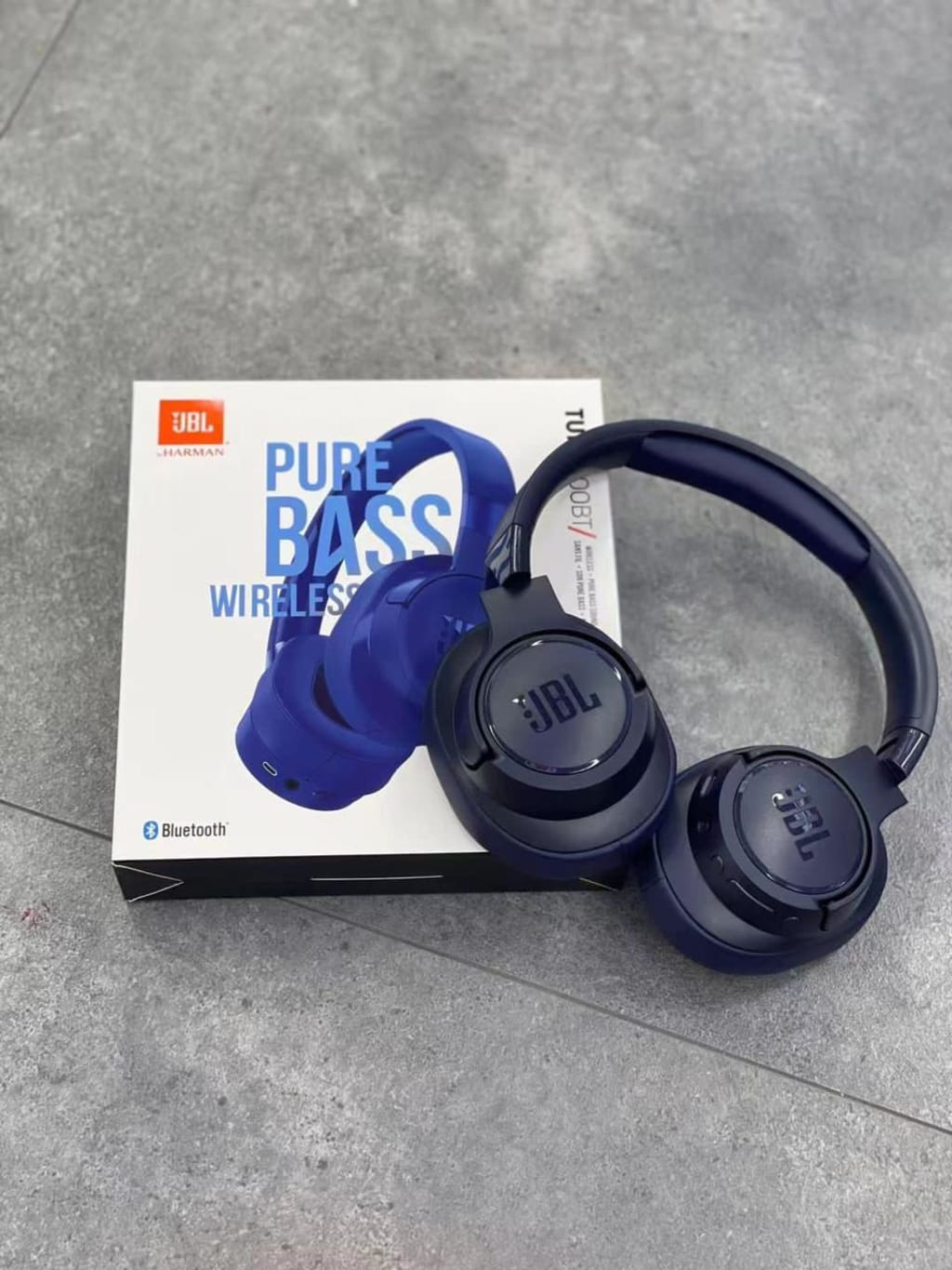 HEADPHONE WIRELESS JBL TUNE 700 BT di qeong.com