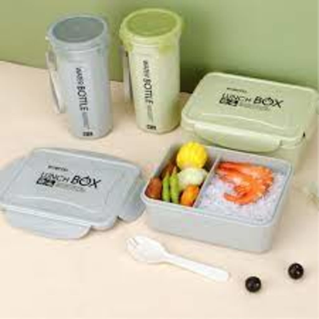 KOTAK MAKAN / LUNCH BOX 8216 di qeong.com KOTAK MAKAN / LUNCH BOX 8216 di qeong.com
