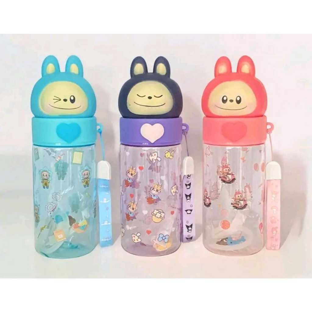 BOTOL MINUM KEPALA LABUBU 500ML KODE 2374 di qeong.com