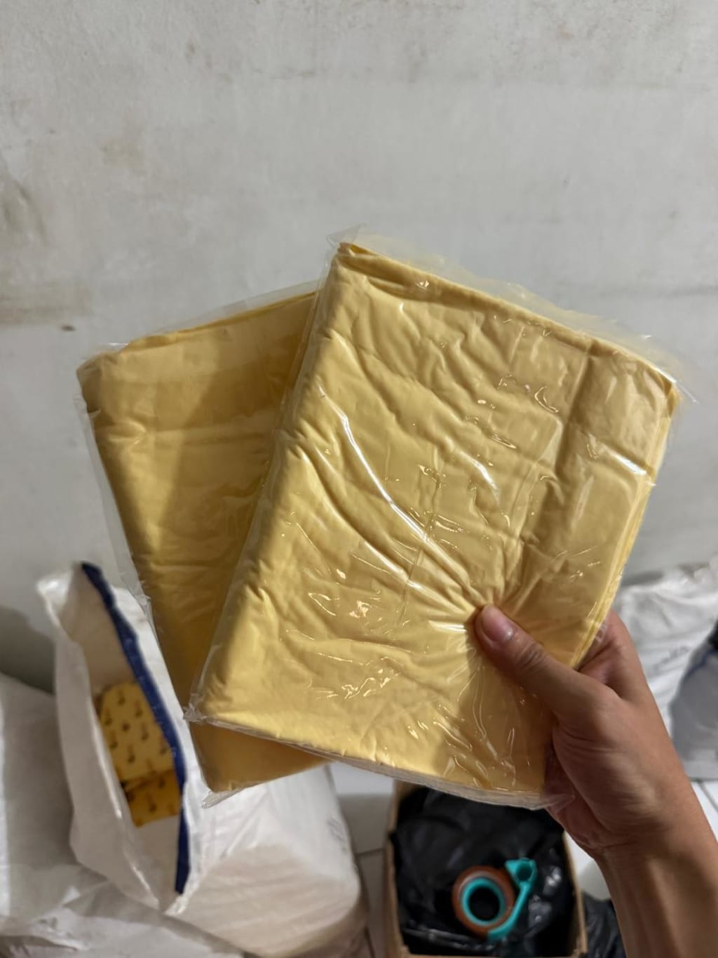 KANEBO SERAP AIR SUPER – UKURAN 32 X 31cm di qeong.com