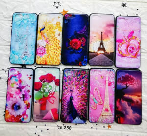 SOFTCASE MOTIF PARIS - M.258 di qeong.com