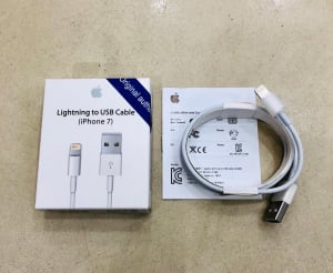 KABEL DATA IPHONE 5G/6G/7 USB TO LIGHTNING ORIGINAL 100% di qeong.com