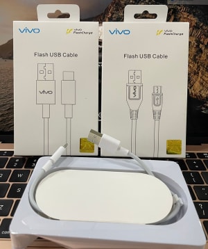 KABEL DATA VIVO 9V/12V FLASH CHARGE ORI 100% di qeong.com