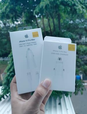 BATOK SAVER IPHONE 13 PROMAX di qeong.com