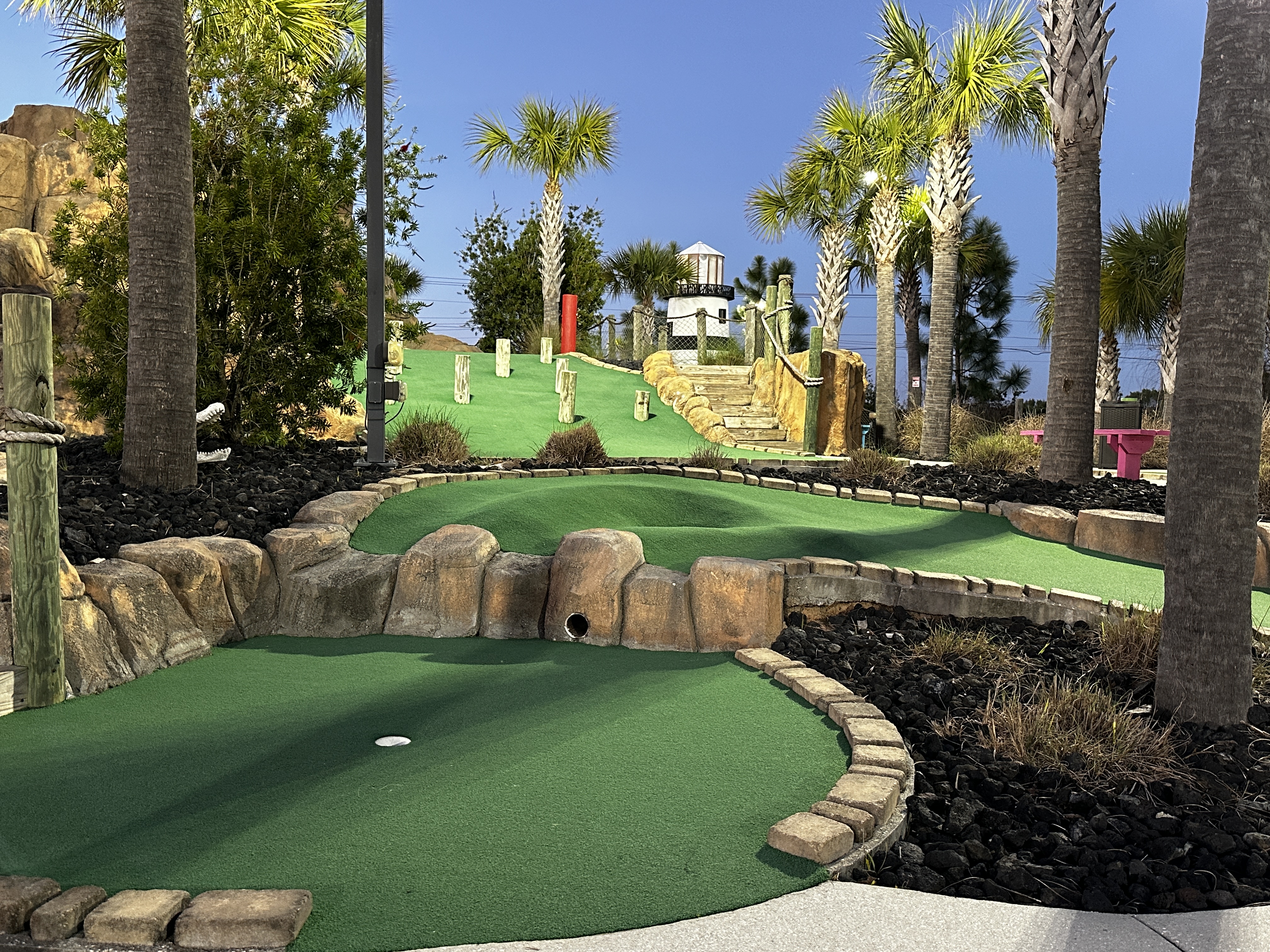Creekside (back course)18 Holes